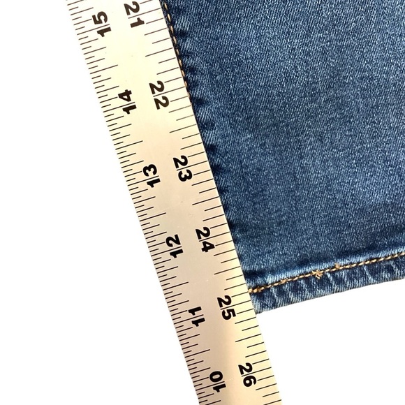 Jordache Girls Super Skinny Lightly Distressed Denim Jeans, Size 12 - Picture 7 of 10